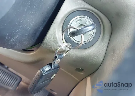 2005 Hyundai Santa Fe Gls/Lx z USA, uszkodzony, nr VIN KM8SC13E45U889362